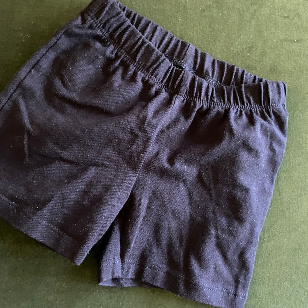 HP! 3pieces of 4-5 T CUTIE CLOTHES! GAP/OSH KOSH❤️ - Picture 9 of 14